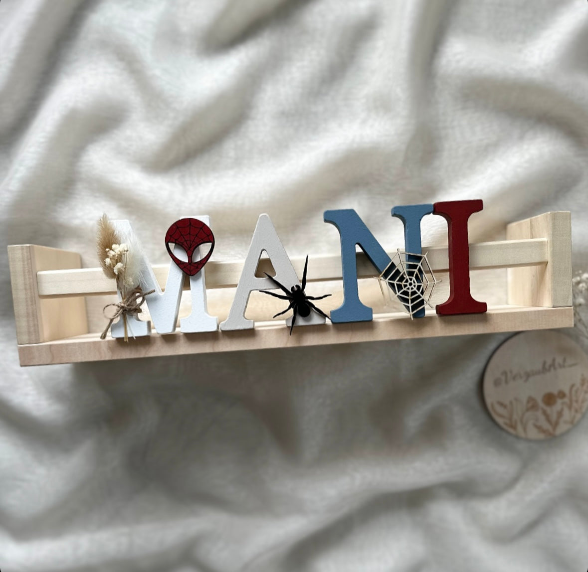 Buchstabenregal - Motiv Mani (Spiderman)