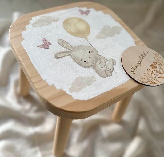 Kinderhocker - fliegender Hase